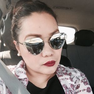 Meet your Posher, Ivy